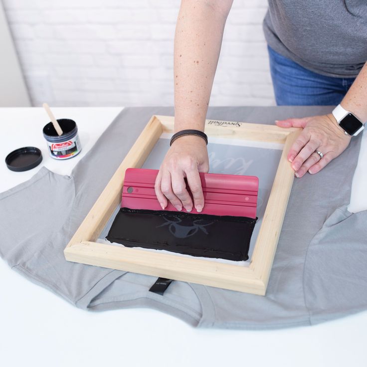 How to Ensure Durable Screen Printed T-Shirts